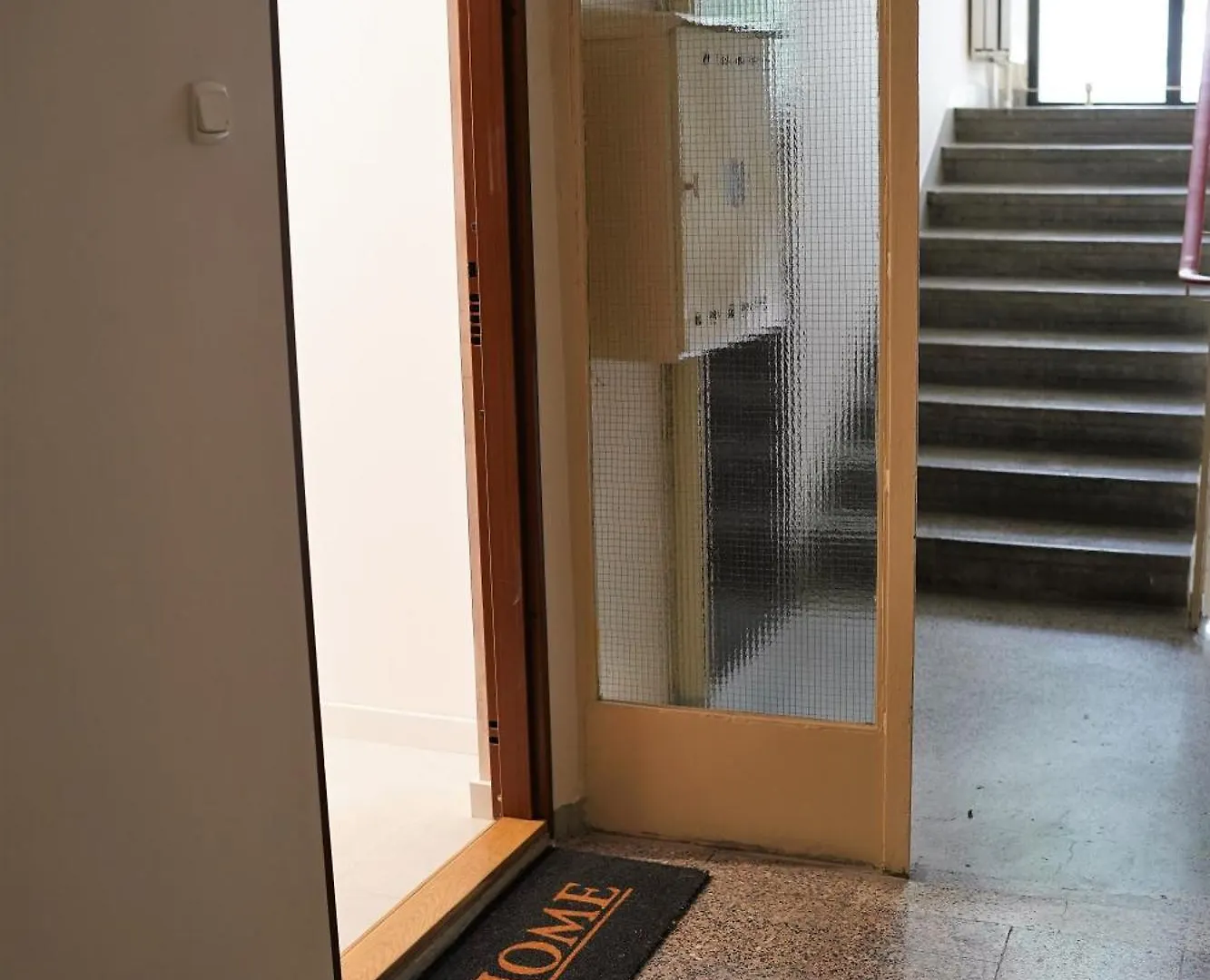 Nice Apartament With Small Tub Warsaw